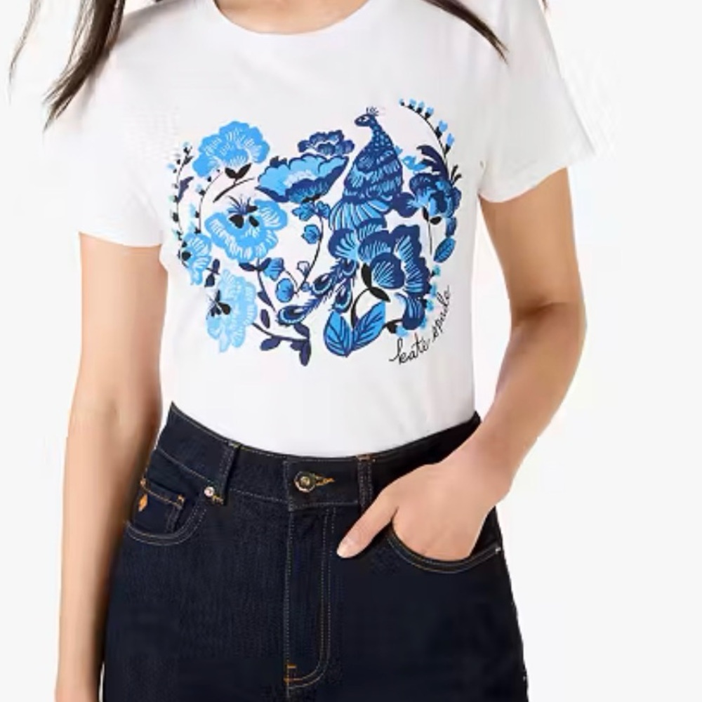 GUC, KATE SPADE PEACOCK TEE SHIRT SIZE L
(RUNS ON SMALLER SIDE)